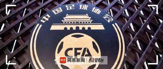 另一个故事讲述一位画家被人骗了钱，找一个小流氓帮忙，但也没能帮他要回一分钱。